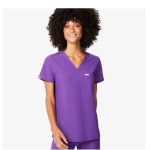 FIGS Ultraviolet Top